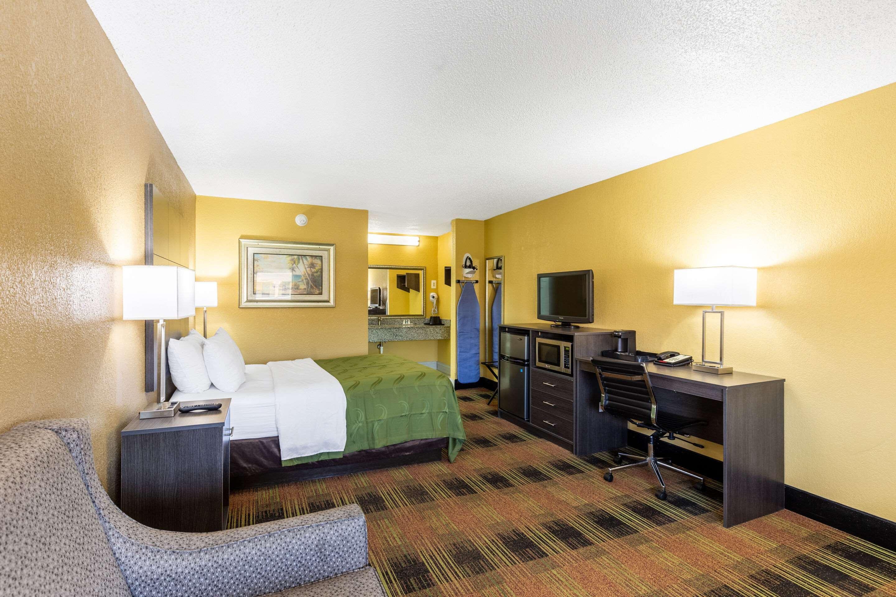Quality Mobile West Mobile Al Hotel
